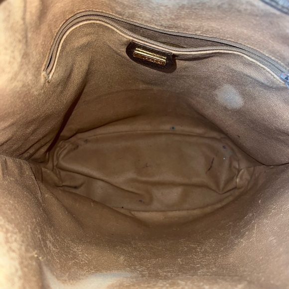 π― Gucci drawstring Bucket Bag - Picture 9 of 16